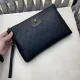 【2026】【GUCCI 公式 旗艦店】クッチ クラッチバッグ 当日出荷 好評に付き再入荷!28*19*3CM 【2026】【GUCCI 公式 旗艦店】クッチ クラッチバッグ 当日出荷 好評に付き再入荷!28*19*3CM