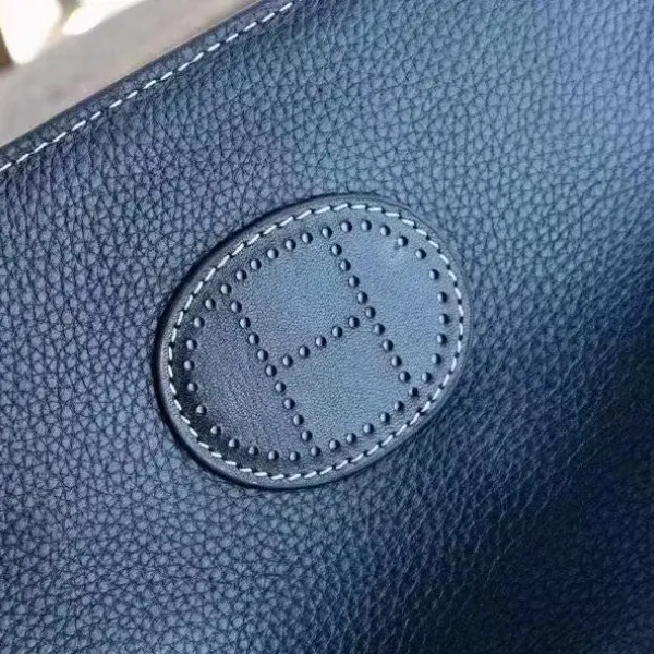 【2026】【HERMES 公式 旗艦店】エルメス ショルダーバッグ 当日出荷 好評に付き再入荷!24*27*5.5CM 【2026】【HERMES 公式 旗艦店】エルメス ショルダーバッグ 当日出荷 好評に付き再入荷!24*27*5.5CM