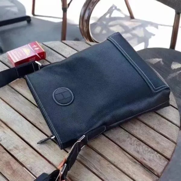 【2026】【HERMES 公式 旗艦店】エルメス ショルダーバッグ 当日出荷 好評に付き再入荷!24*27*5.5CM 【2026】【HERMES 公式 旗艦店】エルメス ショルダーバッグ 当日出荷 好評に付き再入荷!24*27*5.5CM