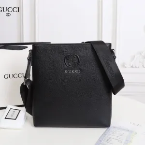 【2026】【GUCCI 公式 旗艦店】クッチ ショルダーバッグ 当日出荷 好評に付き再入荷!25*27*6CM 【2026】【GUCCI 公式 旗艦店】クッチ ショルダーバッグ 当日出荷 好評に付き再入荷!25*27*6CM