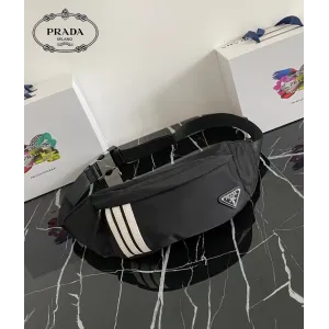 【2026】【PRADA 公式 旗艦店】プラダ ウエストポーチ 当日出荷 好評に付き再入荷!26*12*7CM 【2026】【PRADA 公式 旗艦店】プラダ ウエストポーチ 当日出荷 好評に付き再入荷!26*12*7CM