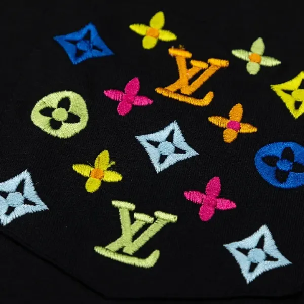 【2026】【LOUIS VUITTON 公式旗艦店】ルイヴィトン Tシャツ ご好評に付き再入荷! 【2026】【LOUIS VUITTON 公式旗艦店】ルイヴィトン Tシャツ ご好評に付き再入荷!