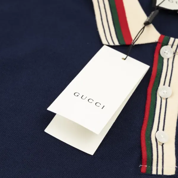 【2026】【GUCCI 公式旗艦店】クッチ ポロシャツ ご好評に付き再入荷! 【2026】【GUCCI 公式旗艦店】クッチ ポロシャツ ご好評に付き再入荷!