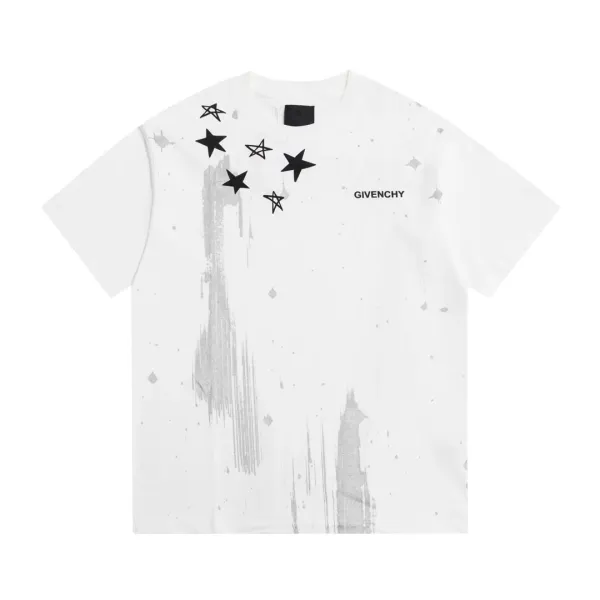 【2026】【GIVENCHY 公式旗艦店】ジバンシー   Tシャツ ご好評に付き再入荷！