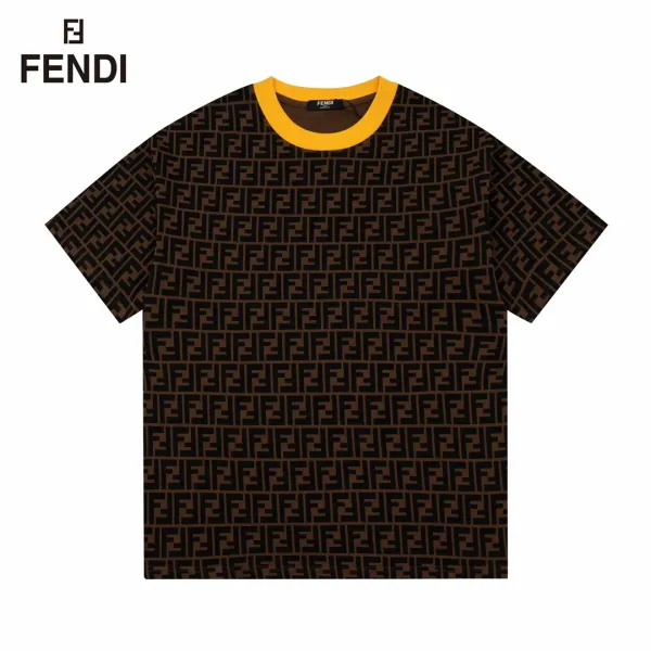 【2026】【FENDI 公式旗艦店】フェンディ Tシャツ ご好評に付き再入荷! 【2026】【FENDI 公式旗艦店】フェンディ Tシャツ ご好評に付き再入荷!