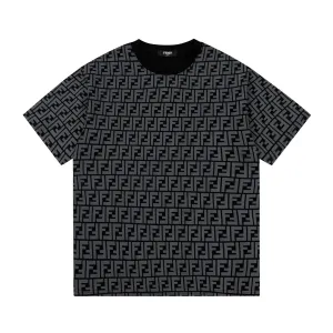 【2026】【FENDI  公式旗艦店】フェンディ   Tシャツ ご好評に付き再入荷！