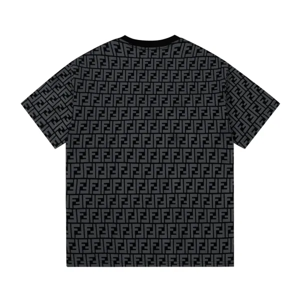 【2026】【FENDI 公式旗艦店】フェンディ Tシャツ ご好評に付き再入荷! 【2026】【FENDI 公式旗艦店】フェンディ Tシャツ ご好評に付き再入荷!