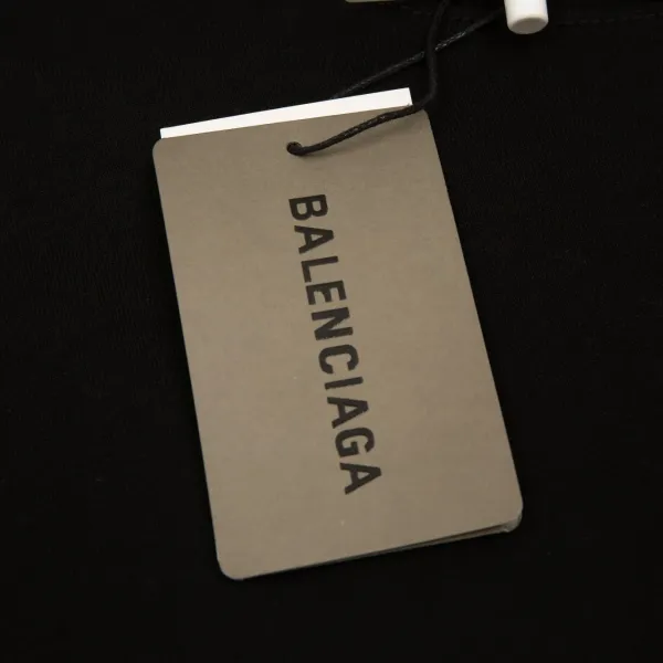【2026】【BALENCIAGA 公式旗艦店】 バレンシアガ Tシャツ ご好評に付き再入荷! 【2026】【BALENCIAGA 公式旗艦店】 バレンシアガ Tシャツ ご好評に付き再入荷!