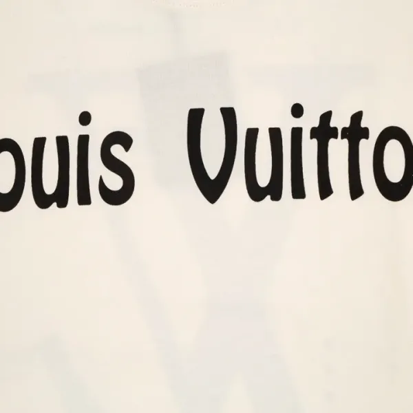 【2026】【LOUIS VUITTON 公式旗艦店】ルイヴィトン Tシャツ ご好評に付き再入荷! 【2026】【LOUIS VUITTON 公式旗艦店】ルイヴィトン Tシャツ ご好評に付き再入荷!