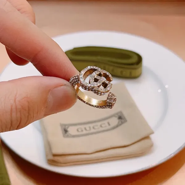 【2026】【GUCCI】クッチ 指輪 【2026】【GUCCI】クッチ 指輪