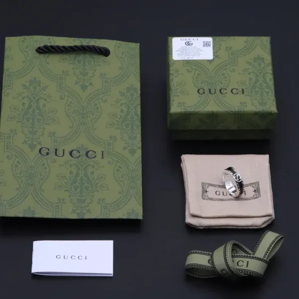 【2026】【GUCCI】クッチ 指輪 【2026】【GUCCI】クッチ 指輪