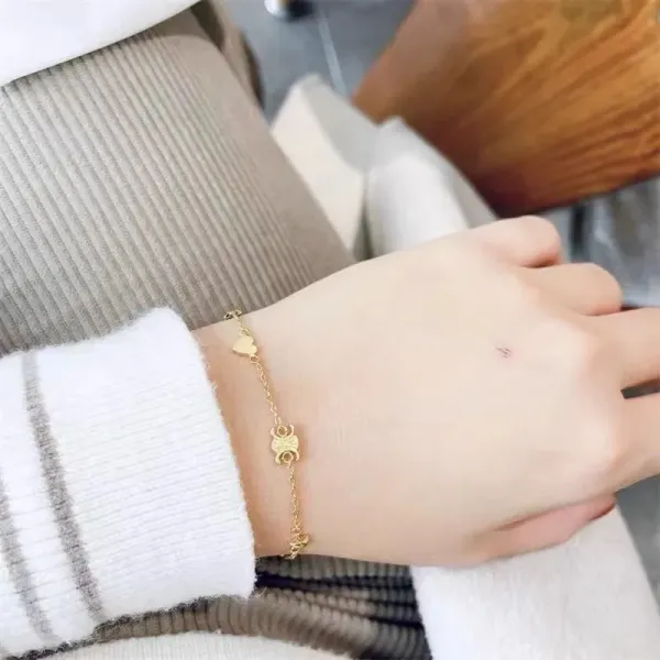 【2026】【CELINE】ブレスレット、ファッションシンプルなスタイル 【2026】【CELINE】ブレスレット、ファッションシンプルなスタイル