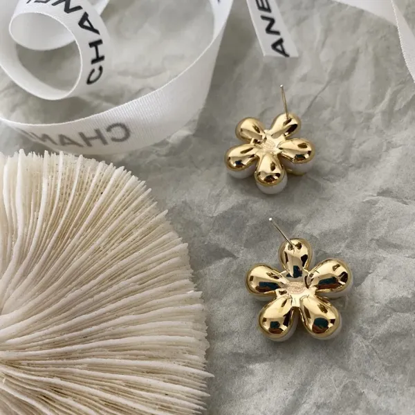【2026】【CHANEL 】 シャネル ファッションスタイルのイヤリング 【2026】【CHANEL 】 シャネル ファッションスタイルのイヤリング