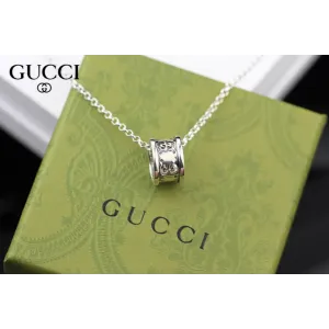 【2026】【GUCCI】ネックレス、新しいネックレス万能シンプルファッションオーナメント 【2026】【GUCCI】ネックレス、新しいネックレス万能シンプルファッションオーナメント