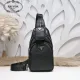 【2026】【 PRADA 公式旗艦店】プラダ   胸ポケット  当日出荷 好評に付き再入荷！27*18*7CM
