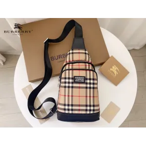 【2026】【BURBERRY  公式旗艦店】バーバリー  胸ポケット 当日出荷 好評に付き再入荷！30*17.5*5CM