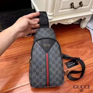 【2026】【GUCCI 公式旗艦店】クッチ 胸ポケット 当日出荷 好評に付き再入荷!17*30*6CM 【2026】【GUCCI 公式旗艦店】クッチ 胸ポケット 当日出荷 好評に付き再入荷!17*30*6CM
