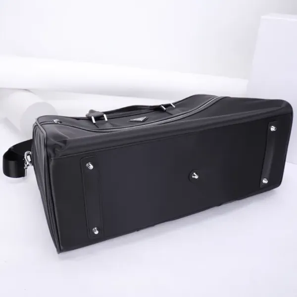 【2026】【PRADA  公式旗艦店】プラダ  旅行かばん  当日出荷 好評に付き再入荷！44*28*18CM
