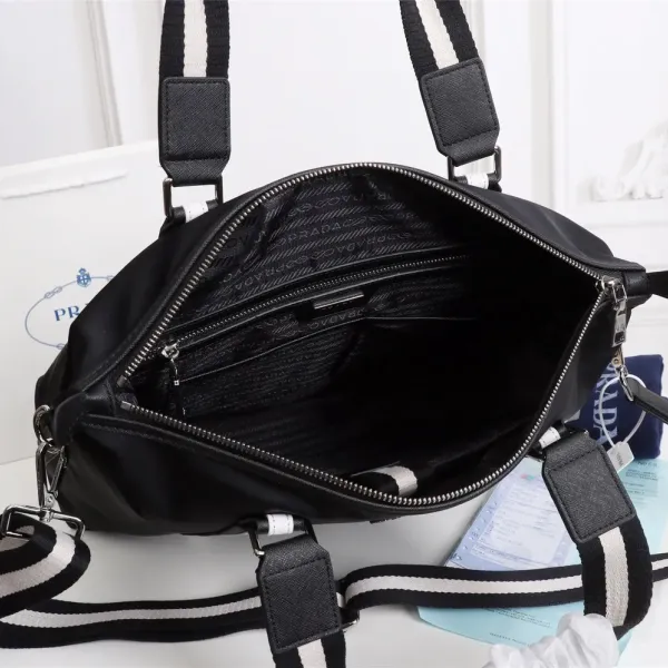【2026】【PRADA 公式旗艦店】プラダ ハンドバッグ 当日出荷 好評に付き再入荷!40*36*13CM 【2026】【PRADA 公式旗艦店】プラダ ハンドバッグ 当日出荷 好評に付き再入荷!40*36*13CM