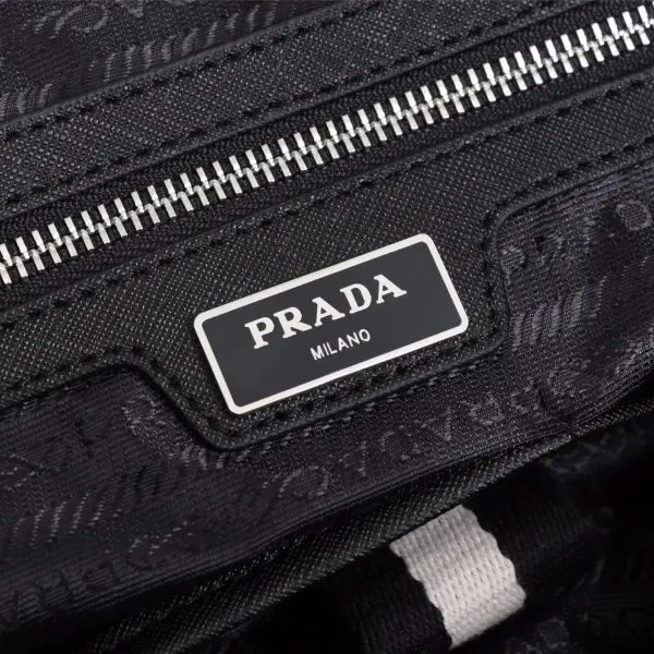 【2026】【PRADA 公式旗艦店】プラダ ハンドバッグ 当日出荷 好評に付き再入荷!40*36*13CM 【2026】【PRADA 公式旗艦店】プラダ ハンドバッグ 当日出荷 好評に付き再入荷!40*36*13CM