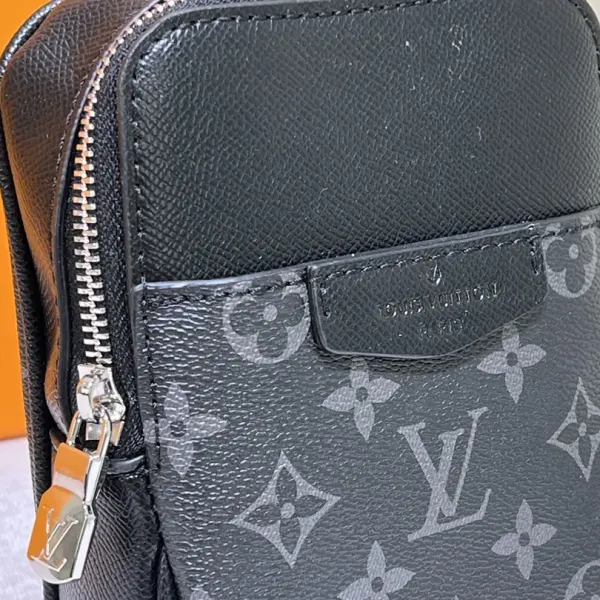 【2026】【LOUIS VUITTON 公式 旗艦店】 ルイヴィトン 胸ポケット当日出荷 好評に付き再入荷!13*21*5CM 【2026】【LOUIS VUITTON 公式 旗艦店】 ルイヴィトン 胸ポケット当日出荷 好評に付き再入荷!13*21*5CM