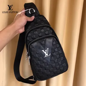 【2026】【LOUIS VUITTON 公式 旗艦店】 ルイヴィトン 胸ポケット当日出荷 好評に付き再入荷!30*18*7CM 【2026】【LOUIS VUITTON 公式 旗艦店】 ルイヴィトン 胸ポケット当日出荷 好評に付き再入荷!30*18*7CM