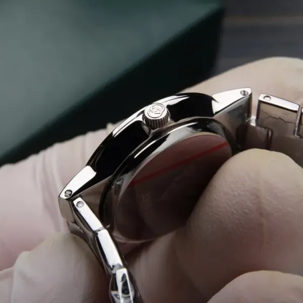 【2026】GUCCI( クッチ)  腕時計 26*6MM