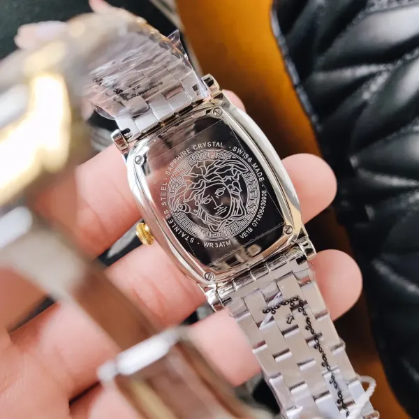【2026】VERSACE  ( ヴェルサーチ)  腕時計 35*7MM