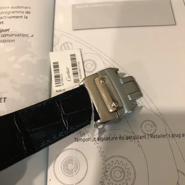 【2026】CARTIER ( カルティエ ) 腕時計 男40*11MM レディース33*11MM 【2026】CARTIER ( カルティエ ) 腕時計 男40*11MM レディース33*11MM