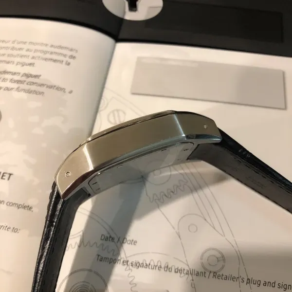 【2026】CARTIER ( カルティエ ) 腕時計 男40*11MM レディース33*11MM 【2026】CARTIER ( カルティエ ) 腕時計 男40*11MM レディース33*11MM
