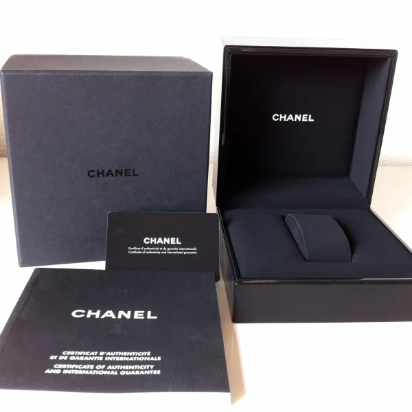 【2026】【CHANEL】二つは20%OFF！時を超えて愛されるのH0968 J12より【100％新品正規品♪VIP配達】