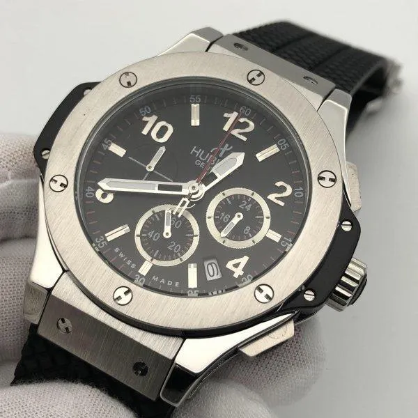 【2026】HUBLT （限定割引商品）（代金引換） ビッグ バン 301.SX.130.RX 44MM