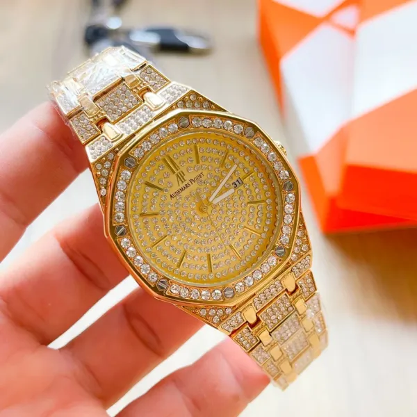 【2026】Audemars Piguet ( オーデマ ピゲ) 腕時計 40*10MM 【2026】Audemars Piguet ( オーデマ ピゲ) 腕時計 40*10MM