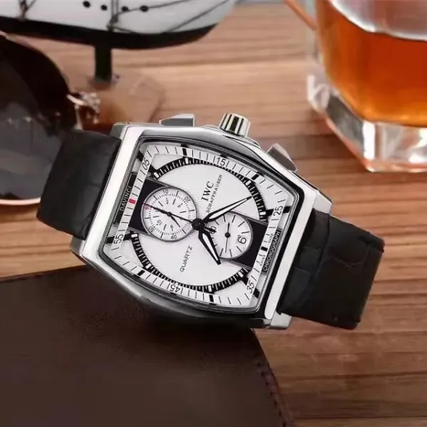 【2026】IWC  ( IWC)  腕時計  56*52MM
