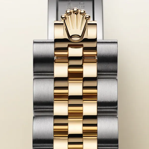 【2026】ROLEX レディ デイトジャスト オイスター 28 mm オイスタースチール&イエローゴールド 【2026】ROLEX レディ デイトジャスト オイスター 28 mm オイスタースチール&イエローゴールド