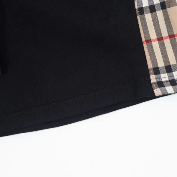 【2026】【BURBERRY 公式旗艦店】バーバリー ショートパンツ ご好評に付き再入荷! 【2026】【BURBERRY 公式旗艦店】バーバリー ショートパンツ ご好評に付き再入荷!