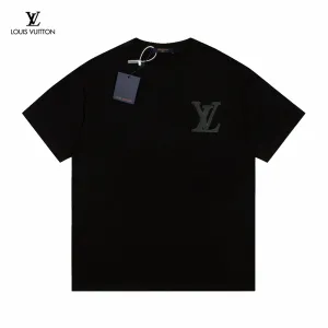 【2026】【LOUIS VUITTON 公式旗艦店】ルイヴィトン Tシャツご好評に付き再入荷! 【2026】【LOUIS VUITTON 公式旗艦店】ルイヴィトン Tシャツご好評に付き再入荷!