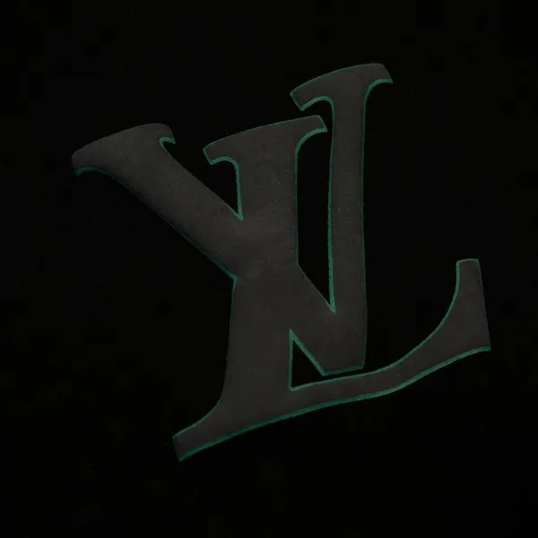 【2026】【LOUIS VUITTON 公式旗艦店】ルイヴィトン Tシャツご好評に付き再入荷! 【2026】【LOUIS VUITTON 公式旗艦店】ルイヴィトン Tシャツご好評に付き再入荷!