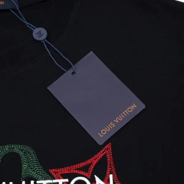 【2026】【LOUIS VUITTON  公式旗艦店】ルイヴィトン   Tシャツご好評に付き再入荷！