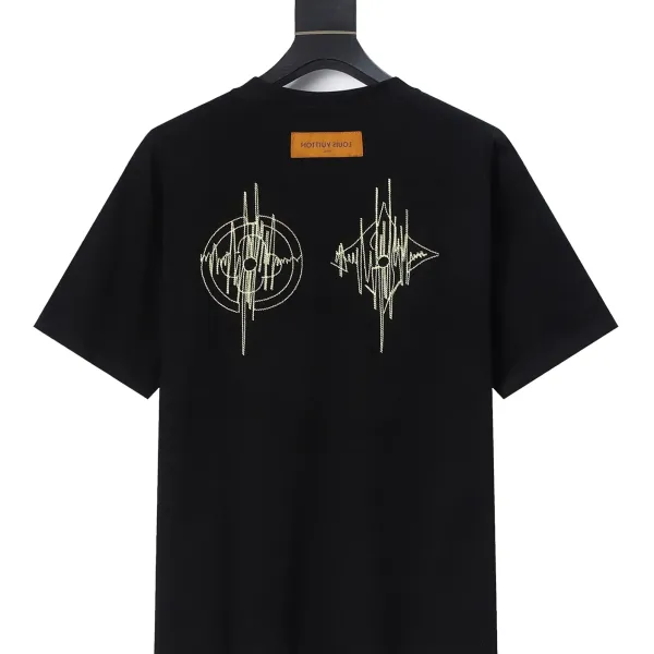 【2026】【LOUIS VUITTON  公式旗艦店】ルイヴィトン   Tシャツご好評に付き再入荷！
