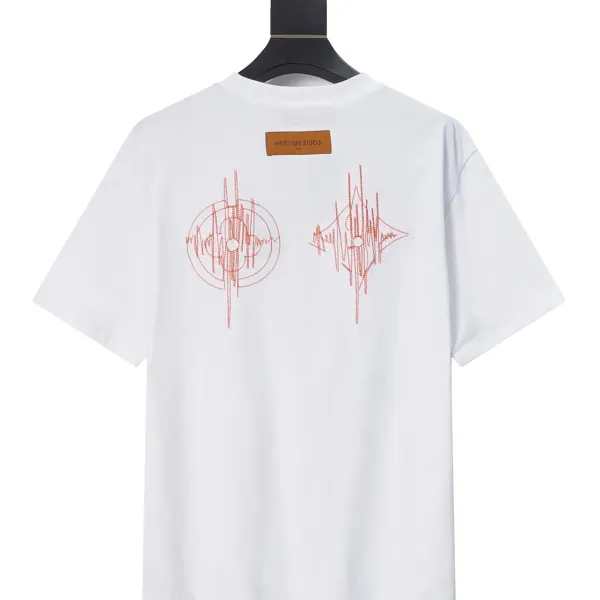 【2026】【LOUIS VUITTON  公式旗艦店】ルイヴィトン   Tシャツご好評に付き再入荷！