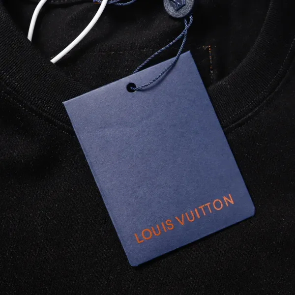 【2026】【LOUIS VUITTON  公式旗艦店】ルイヴィトン   Tシャツご好評に付き再入荷！