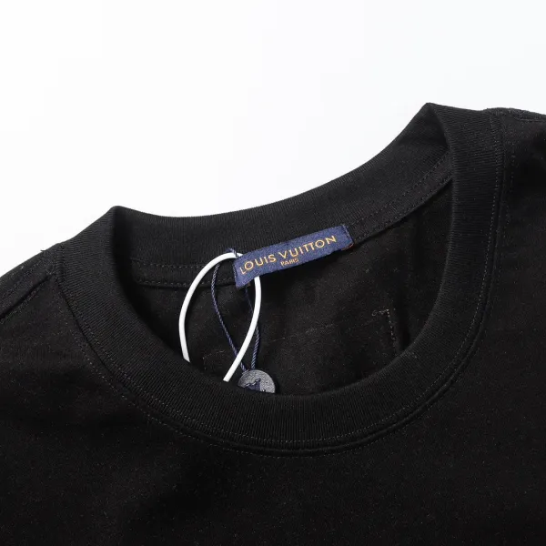 【2026】【LOUIS VUITTON  公式旗艦店】ルイヴィトン   Tシャツご好評に付き再入荷！