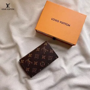 【2026】【LOUIS VUITTON公式 旗艦店】ルイヴィトン 財布 当日出荷 好評に付き再入荷!13.5*9.5*3.5cm 【2026】【LOUIS VUITTON公式 旗艦店】ルイヴィトン 財布 当日出荷 好評に付き再入荷!13.5*9.5*3.5cm
