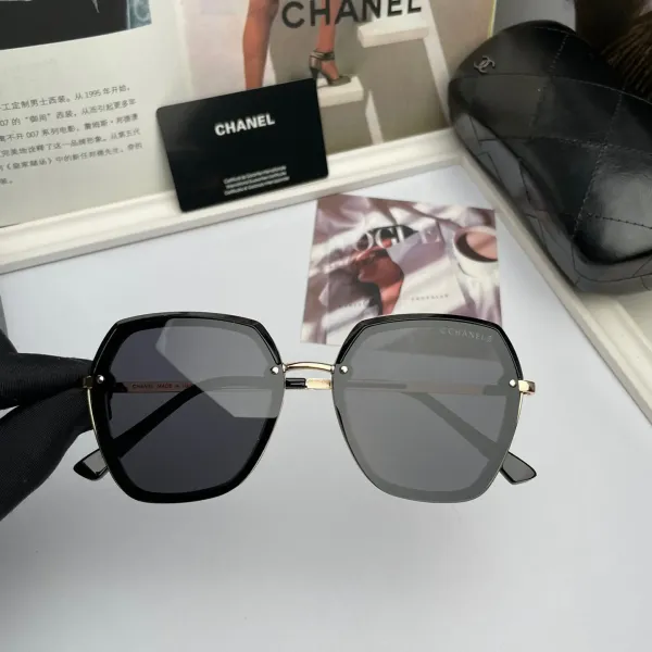 【2026】CHANEL (シャネル) サングラス