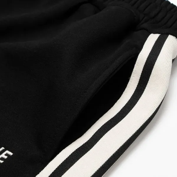 【2026】【CELINE 公式旗艦店】セリーヌ ショートパンツ ご好評に付き再入荷! 【2026】【CELINE 公式旗艦店】セリーヌ ショートパンツ ご好評に付き再入荷!