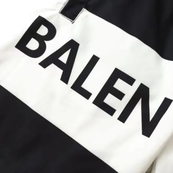 【2026】【BALENCIAGA  公式旗艦店】 バレンシアガ   ショートパンツ  ご好評に付き再入荷！