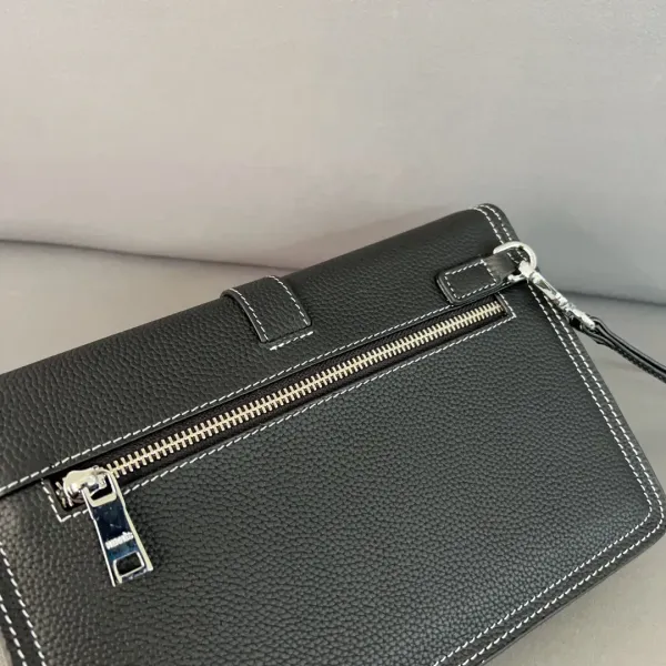 【2026】【HERMES 公式旗艦店】エルメス クラッチバッグ 当日出荷 好評に付き再入荷!26*17CM 【2026】【HERMES 公式旗艦店】エルメス クラッチバッグ 当日出荷 好評に付き再入荷!26*17CM