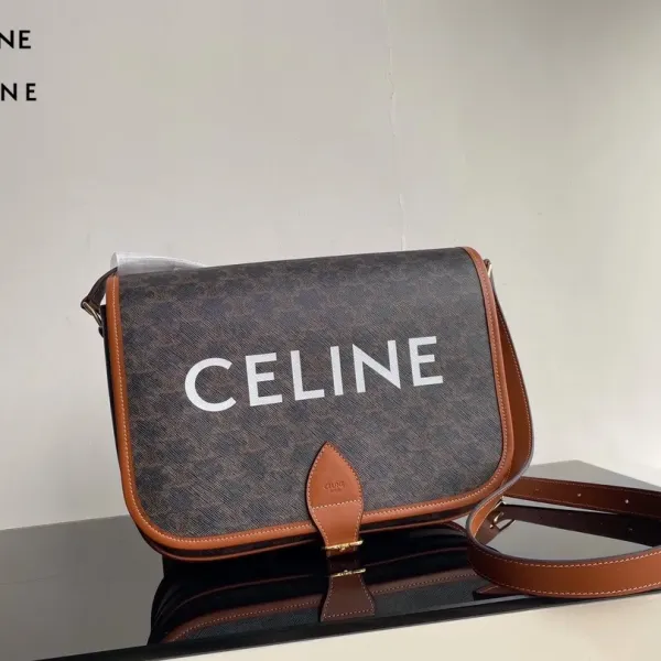 【2026】【CELINE 公式 旗艦店】セリーヌ ショルダーバッグ 出荷 好評に付き再入荷!31*24*9CM 【2026】【CELINE 公式 旗艦店】セリーヌ ショルダーバッグ 出荷 好評に付き再入荷!31*24*9CM