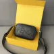 【2026】【FENDI  公式旗艦店】フェンディ   ショルダーバッグ 当日出荷 好評に付き再入荷！22*14CM